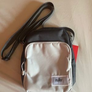 NIKE Bag *BRAND NEW*